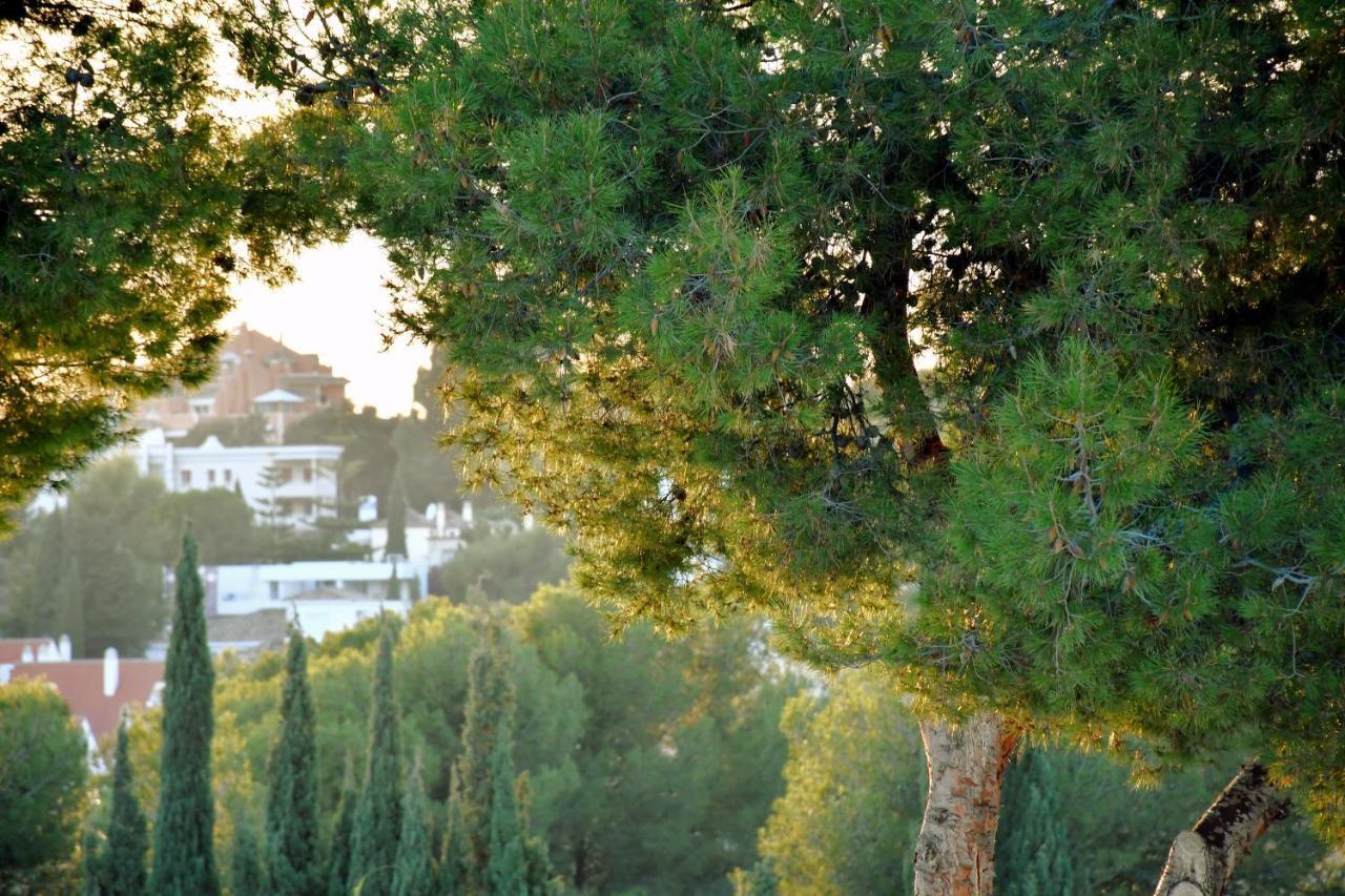 Yellow Jasper - Gemstone Getaway Marbella Esterno foto