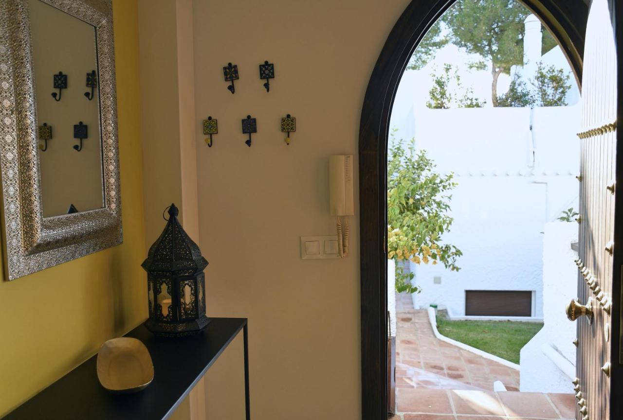 Yellow Jasper - Gemstone Getaway Marbella Esterno foto