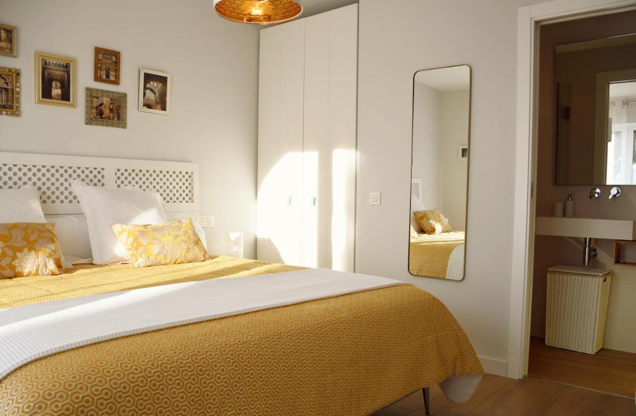 Yellow Jasper - Gemstone Getaway Marbella Esterno foto